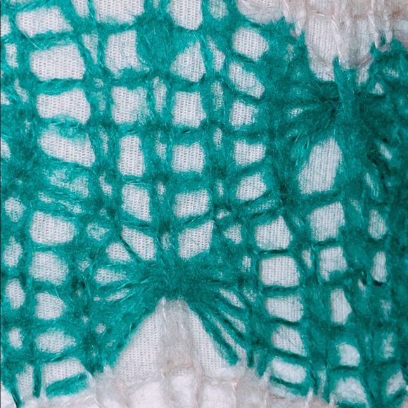 Jeannette USA Hand Knit Sweater - Picture 3 of 3